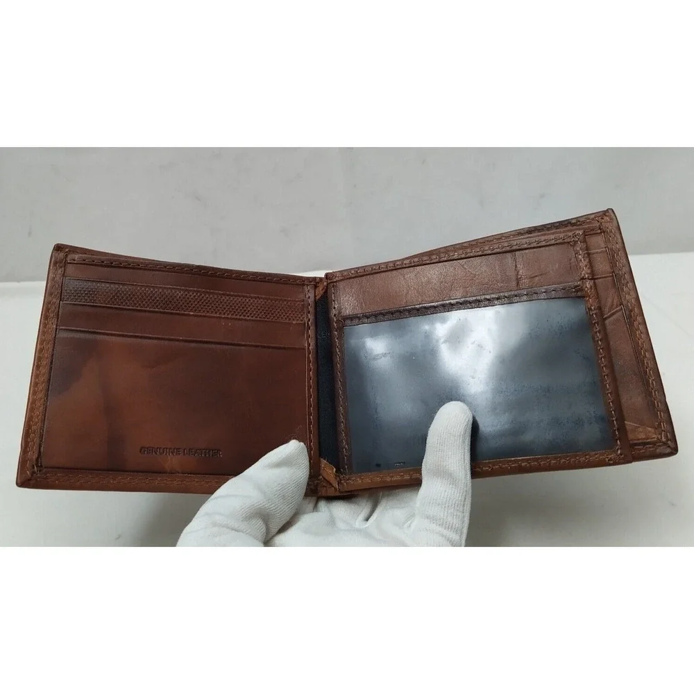 Kenneth Cole Reaction Brown Leather Credit Card Bifold Wallet - NEW